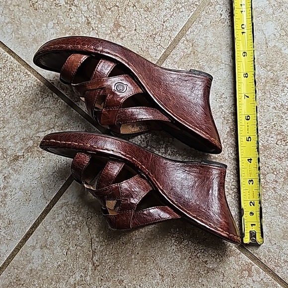 Born Wedge Sandals - Picture 4 of 7